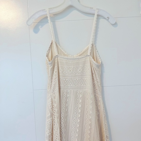 Zara Beach dress with asymmetrical bottom - Picture 2 of 7